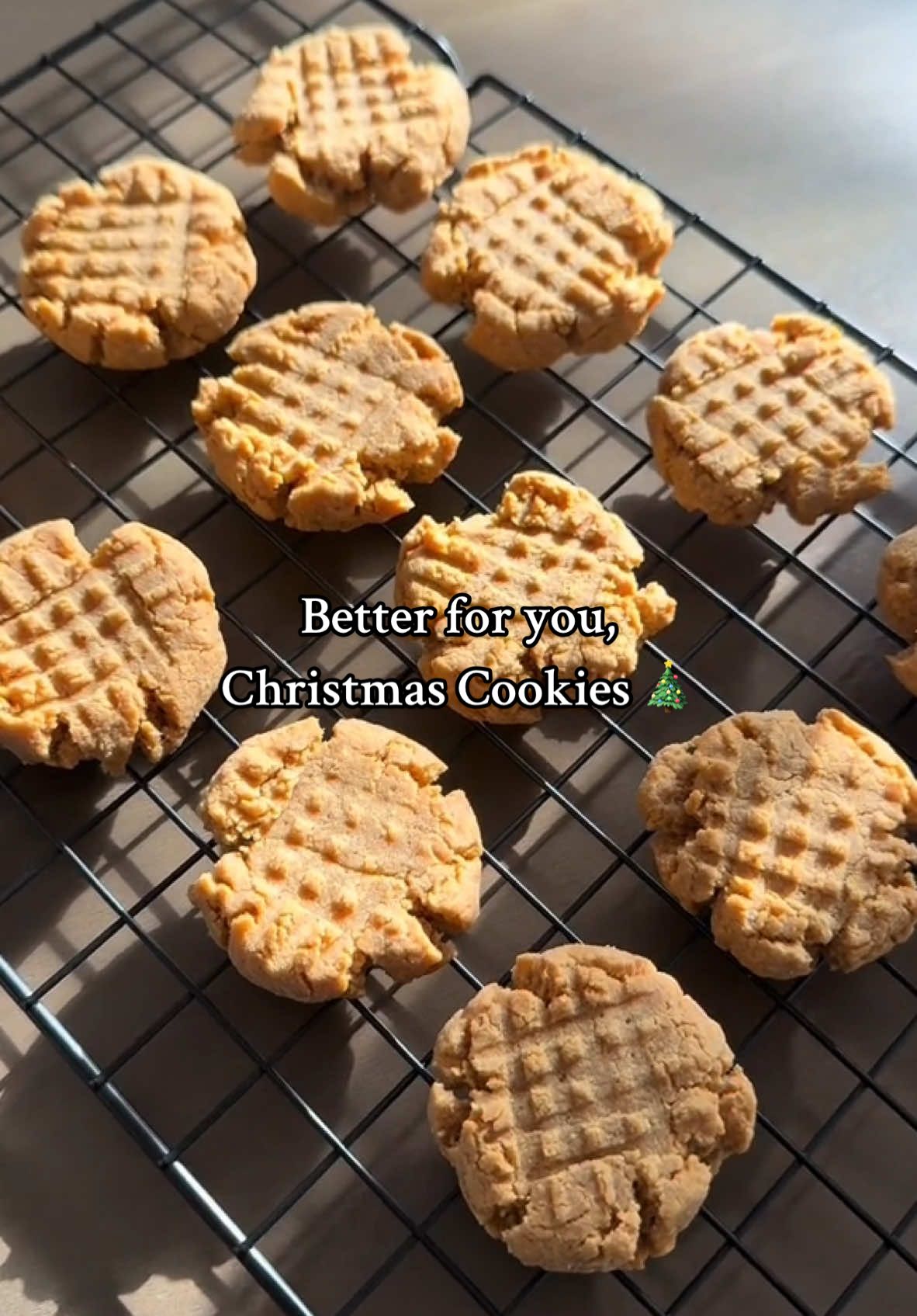 Better for you, peanut butter Christmas cookies🎄🍪  These cookies are made with wholesome ingredients, packed with 10 grams of protein each & will satisfy your sweet tooth this holiday season.  Recipe 👇🏻  1/2 cup @cleansimpleeats vanilla protein  1/4 cup coconut flour 1/2 cup peanut butter 2 eggs Dash of vanilla & sea salt to taste  Combine all ingredients in a mixing bowl and stir until smooth. Scoop the dough onto a lined baking sheet, then press each ball flat using a fork. This recipe makes 12 cookies.  Bake at 350 degrees for 8 minutes, let cool & enjoy!  Merry Christmas & let me know if you try them! 🫶🏻 