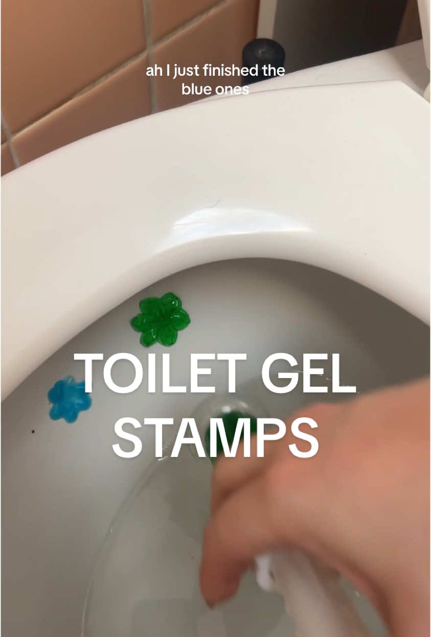 This reminds me of Japan I love these toilet gel stamps which keep your toilet smelling fresh and also clean. I tend to swap them out once a week and it’s a low effort away for maintenance. He also last a super long time I got a three pack and I’m only now up to my second box after three or four months! #gelstamp #toiletcleaner #bathroomcleaner #cleantiktok #CleanTok 