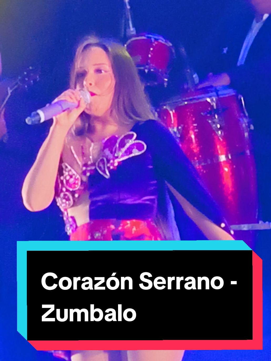 #corazonserrano #mixzumbalo #cumbiaperuana #fyp #karldavisconciertos  @Corazón Serrano Perú @Kiara lozano 