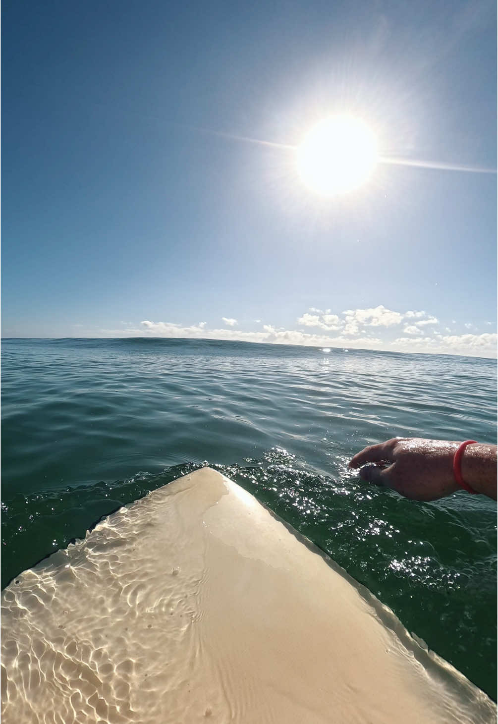 This is the best 😍 #surfing #surf #surfer #pov #gopro #glassy #sparkle #nowind #magic #dayforit #satisfying #satisfyingvideo #surfingvideo #surfpov #ocean #oceanlife #surfboard #fyp #foru #xzybca #xzyabc #perfect #trend #surfingislife #foryou #oceanwaves 