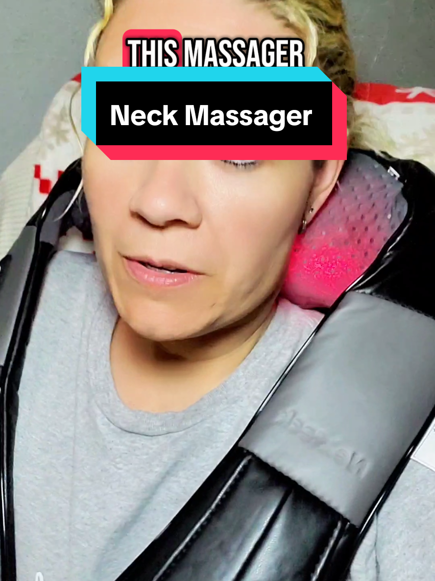 Neck Massager - this one is the best! #neckmassager #winterfinds #giftmusthaves #womenover30 #holidaydeals #holidaygifthaul #tiktokshopmademebuyit 