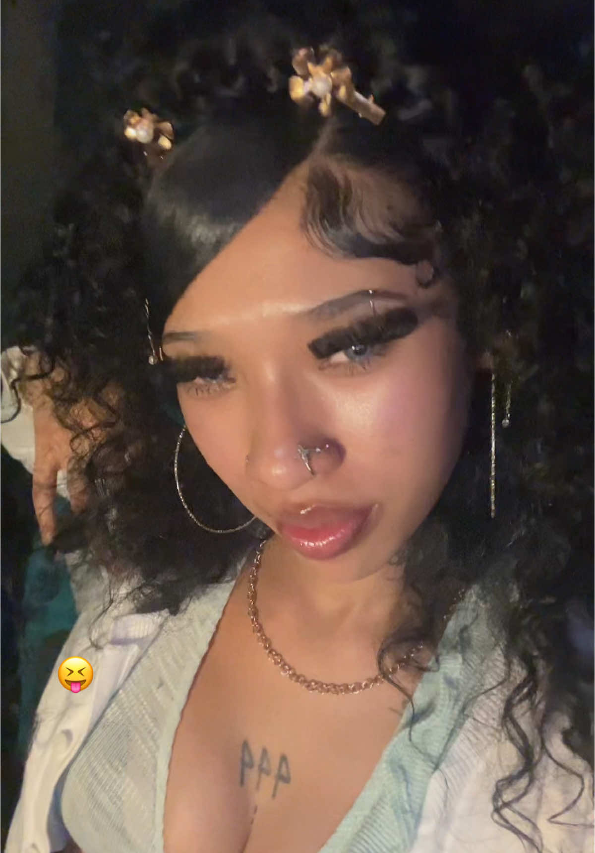 slow motion fa me🤣🙂‍↕️ #lesbiansoftiktok #femsoftiktok🏳️‍🌈 #lovefems #prettygirl #wlw #สโลว์สมูท #สปีดสโลว์ #viral #like #curlyhairstyles 