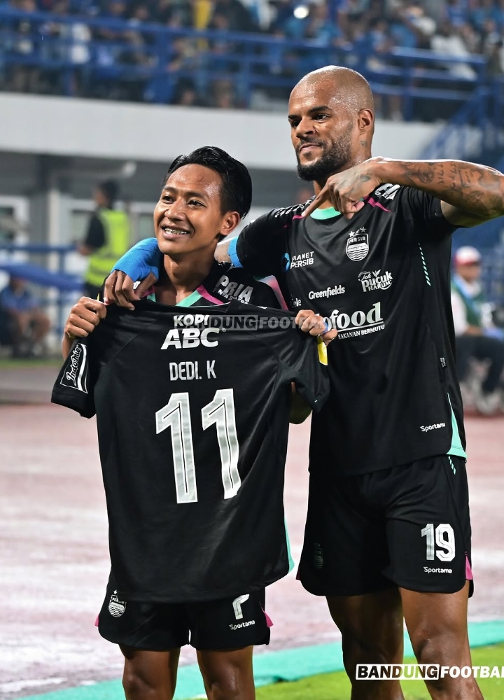 jadi sebenarnya gol siapa ini??🤣#beckhamputra #persib #stillblue #foryou #abcxyz #yannedit33 