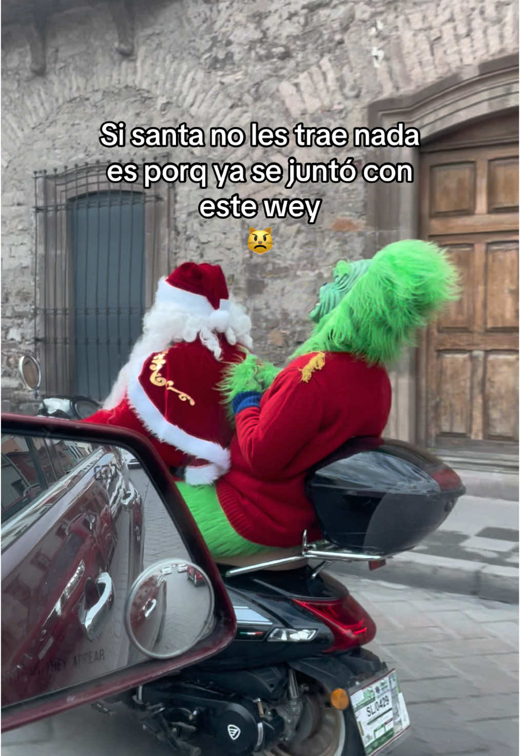 Ya valio mi regalo😣 #paratiiiiiiiiiiiiiiiiiiiiiiiiiiiiiii #viral_video #santaclaus #feliznavidad #happymerrychristmas #regalos #elgrinch 