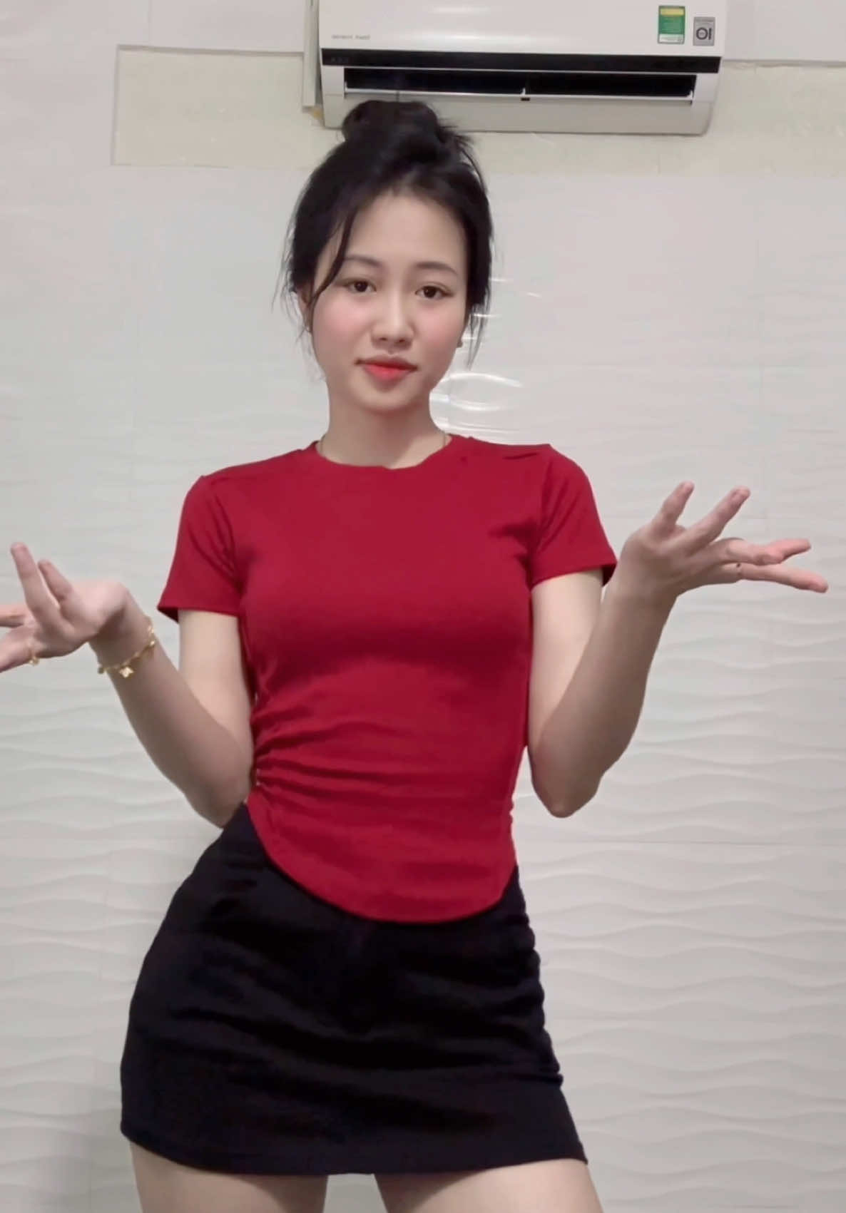 Bài này cuốn thế… #hantran1998 #tiktok #dance #trending #xuhuong 