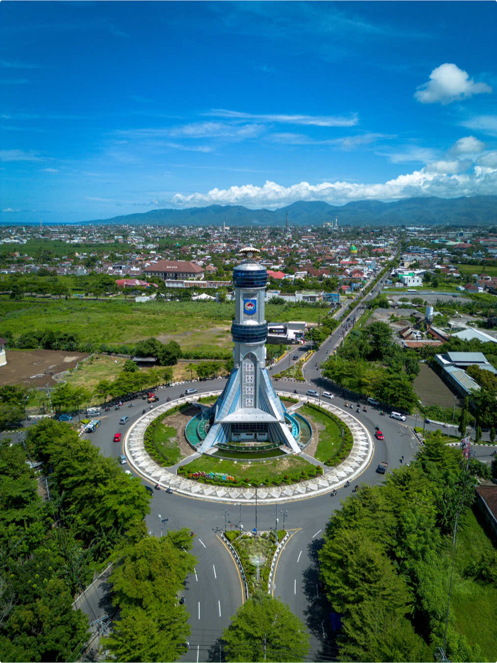 Banyak kenangan tercipta dikota ini #mataram #mataramtiktok #lombokviral #lomboktiktokfyp #lombokbarat #droneshot #djimini3 #sadsong 