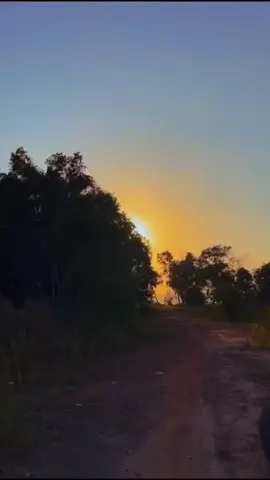 hidup terus berjalan,sampai garis yang di tentukan