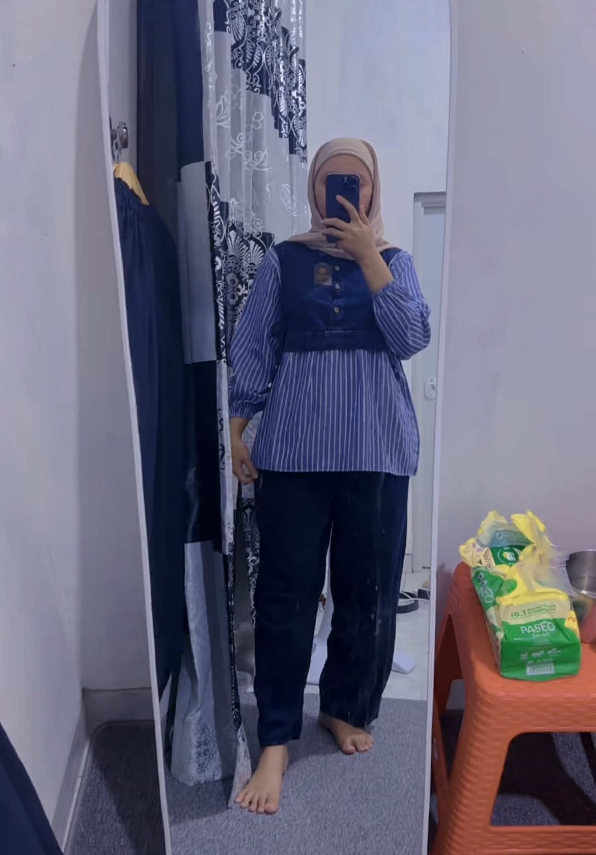 One set jeans combi salur sebagus ini cuma 100 rb an 🤭🤭 