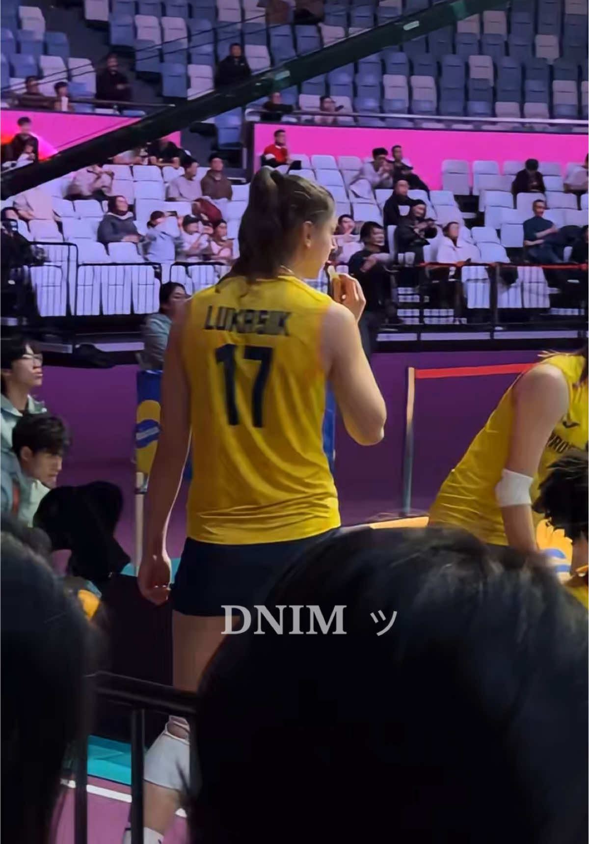 พบเด็กชวนเพื่อนๆกินขนมค่ะ🤣 #martyna #martynalukasik #martynalukasik🇵🇱 #marina #marinalubian #poska #imocovolley #volleyball #volleyballworld 