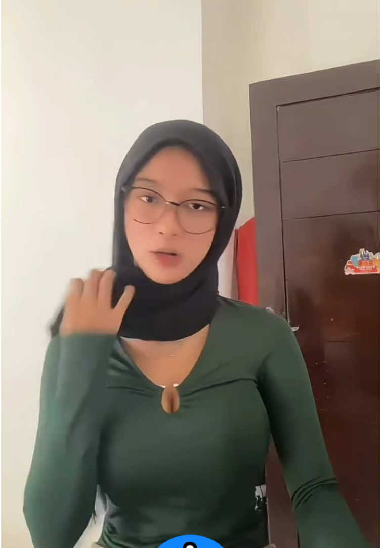 #ketat #croptop #alyaajelita 