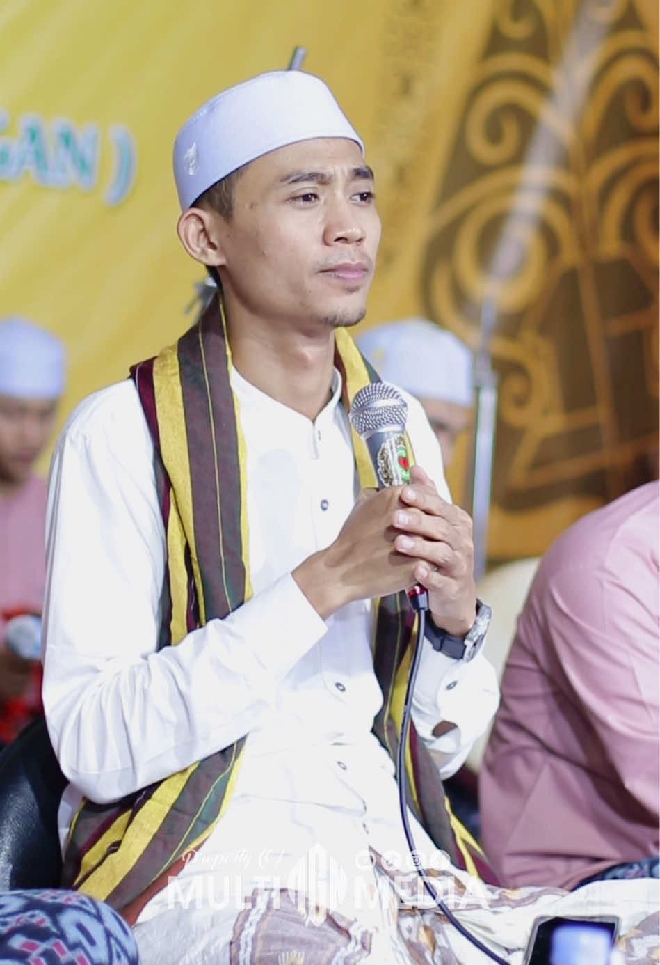 ROHMAN YA ROHMAN || Majelis Gandrung Nabi  #gandrungnabi #majelisgandrungnabi #fyp #rohmanyarohman #rohman #fypシ #sholawatan_yuk #sholawat #sholawatan #darbuka #santri #santriindonesia #viraltiktok #viralvideo #viral #trendingsong #trendingtiktok #trendingvideo #trending #terbaru 