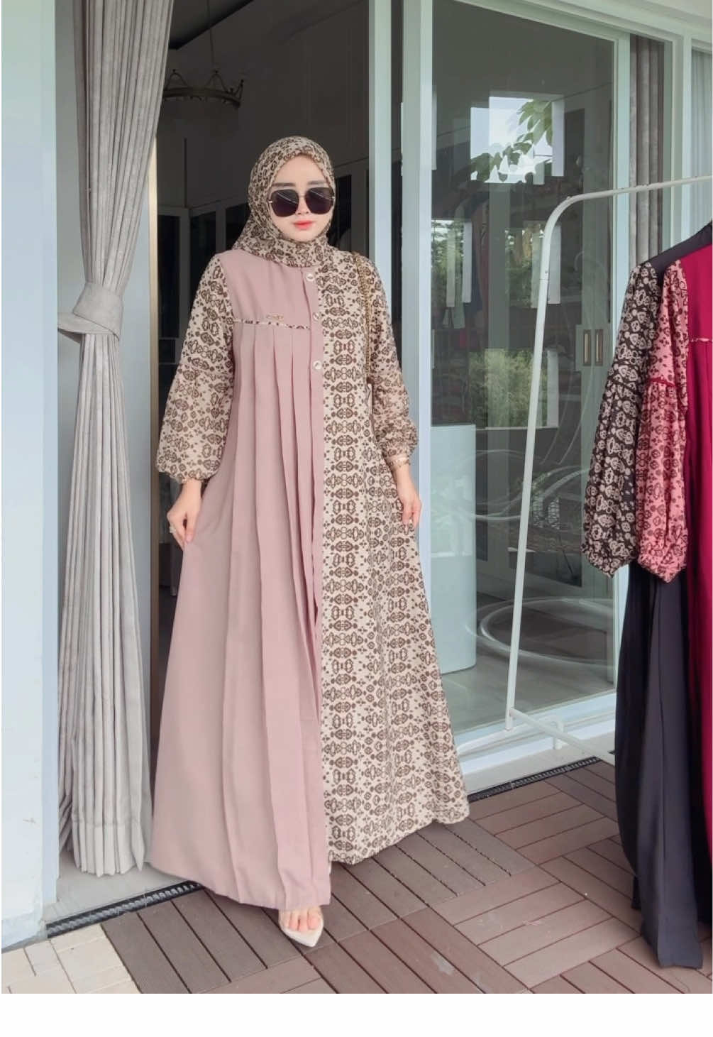 Gamis sethijab bahan jetblack x ceruty #racuntiktok #racunvidio #alvarocollections #gamisabaya #gamismurah 