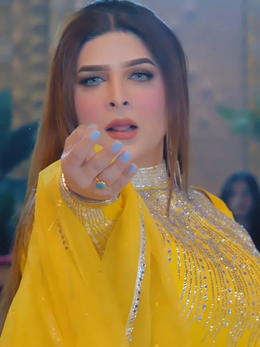 Majboori  Malkoo Song _ Chahat Baloch Best Mujra #songsarikinew2024 #rimal_ali_shah_official1 #urwakhansarikisong #mahekmalikofficial #chahatbaloch #newsongs2024 