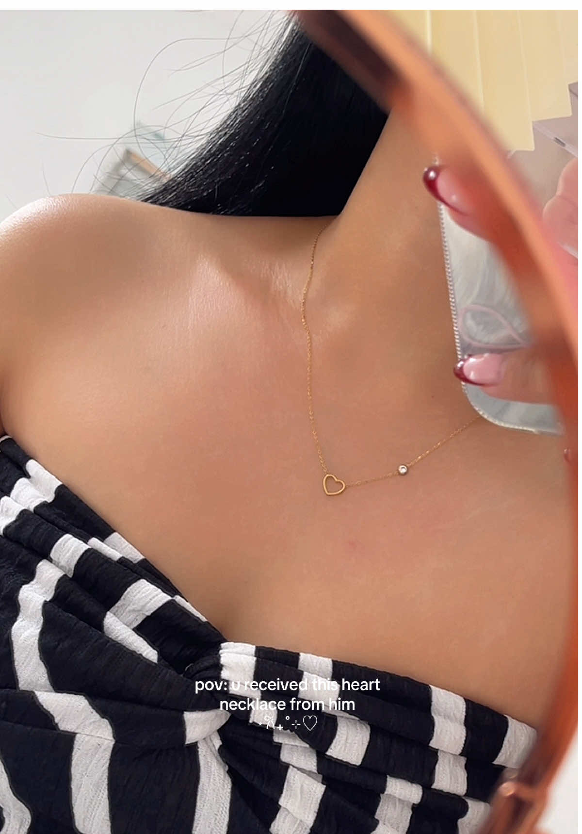 Love this dainty heart necklace 💖 #heartnecklace #necklace #necklaceforwomen #womennecklace #fashionjewelry #fashionnecklace #heart #affordablenecklace 