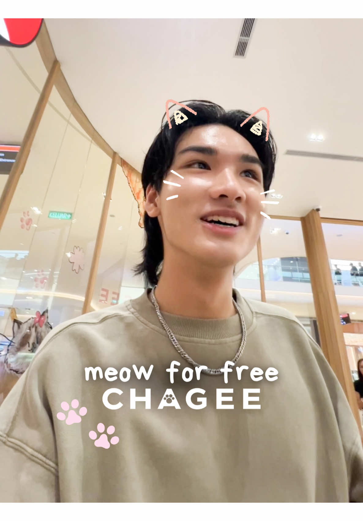 I’d meow for free CHAGEE anytime 🤭🤣 Join this challenge from 23-25 Dec! For the first 60 customers at 20 selected outlets 🐾 How to join:  1️⃣ Make a min. purchase of any 1 drink in a single receipt 2️⃣ Say “Meow meow meow meow” (or however you want to meow!) to the tearista. 3️⃣ Get 1 FREE White Peach Oolong Milk Tea (L) on us! T&Cs apply: - Applicable for Walk-in & CHAGEE Mini Program (pick-up) orders only - One redemption per customer, per day only. - CHAGEE reserves the right to amend these terms and conditions without prior notice. #CHAGEEMeowments #CHAGEE #CHAGEEMY #CHAGEETOGETHER