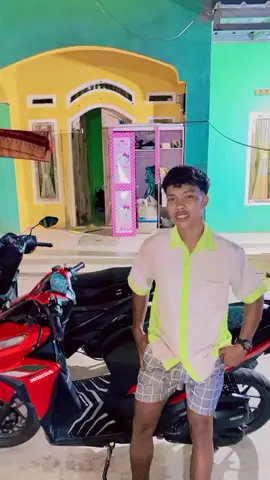 cuma kalah ganteng nyakali kalah maniss😉 #ter 
