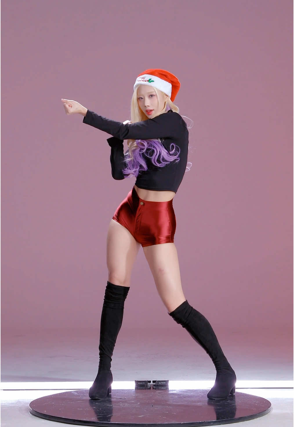 크리스마스에 뭐해용?🎅🏻#xmaslove #tobii #dancechallenge #fyp #christmas #크리스마스챌린지 #댄스챌린지 