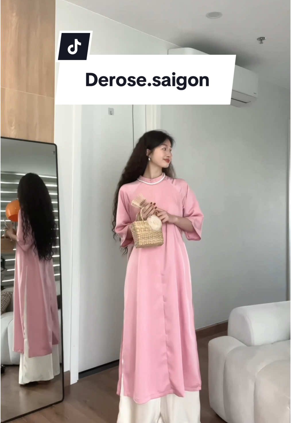 Mai mồng 1 lun được hông ạaaa @DEROSÉ SAIGON #aodaitet #aodai #quinneeeee #derosesaigon  