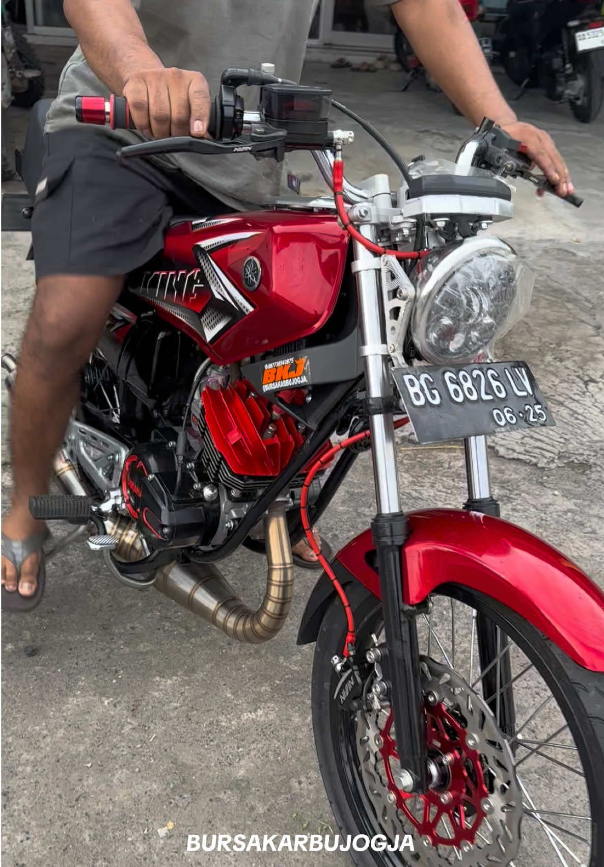 Tes mumbul ada di lG ya bosku😁🙏👍👍 . #rxking #cc #rxkingindonesia #rxkingmodifikasi #rx #rxkingnusantara #yamaha #stroke #tak #rxkingclub #rxkingbandung #rxkingjogja #yamaharxking #rxz #indonesia #rxkingmedan #rxkingjakarta #rxkingindependent #yrki #takindonesia #f #yamaharxkingindonesia #zr #rxspesial #rxkingviral #rxkingkalimantan #ninja #yamaharx #rxkingroadrace #satria 