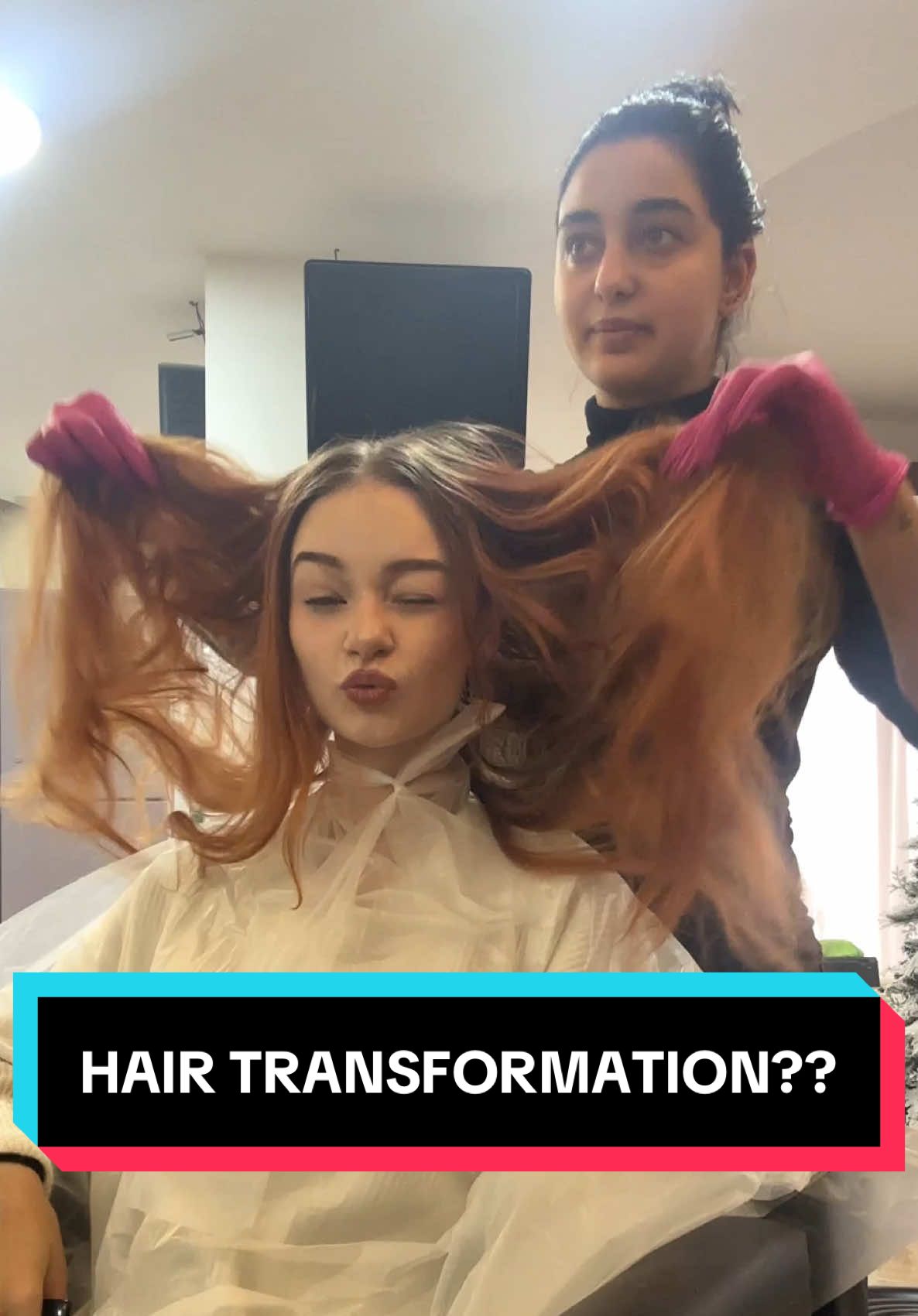 VOPSIT + TUNS + TRATAMENT???? Oare cum ii sta ? #cut #viral_video #curly #hairtransformation #haircut #typesofhair #hairbydom #f #butterflycut #beautysalonlife #butterfly #educational #fyp #hair #redhair 