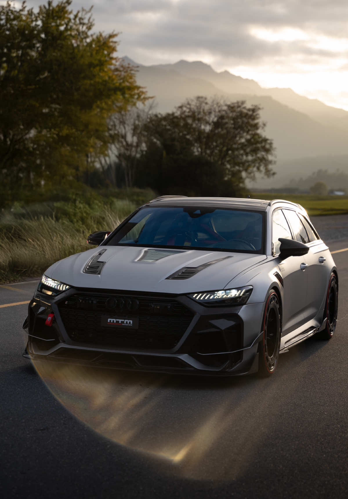 Sunset and the MTM GT EVO👀🌆 #sunset #mtm #gtevo #rs6 #gtline #vision #audi #mtmrs6 #mtmgtevo #mtmtuning #quattro 