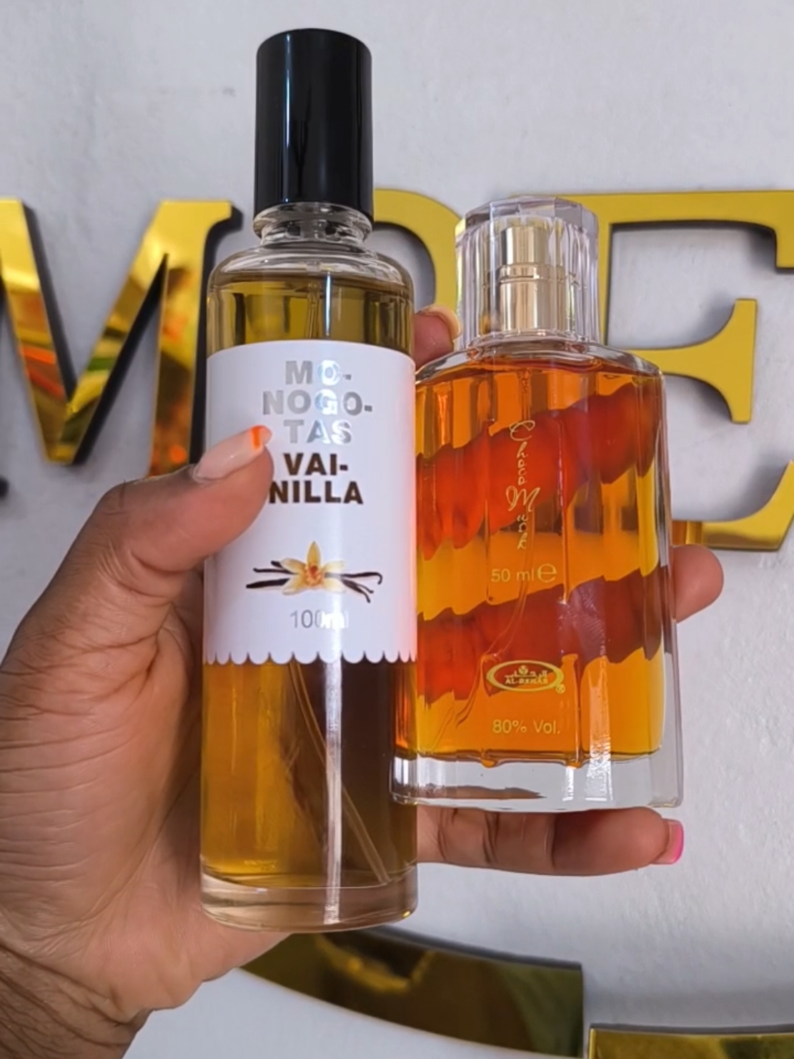 brume vanilla + parfum chocomusk appel et WhatsApp au 51600333 #monogotas#vanille#chocolat#chocomusk#antitranspirant #deodorantviral #arrivage #mousuf #huiledeparfum #brume #brumedecoprs #parfumhomme #tiktokivoire225🇨🇮 #seduction #unisexe #unisexe #brumedecoprs 