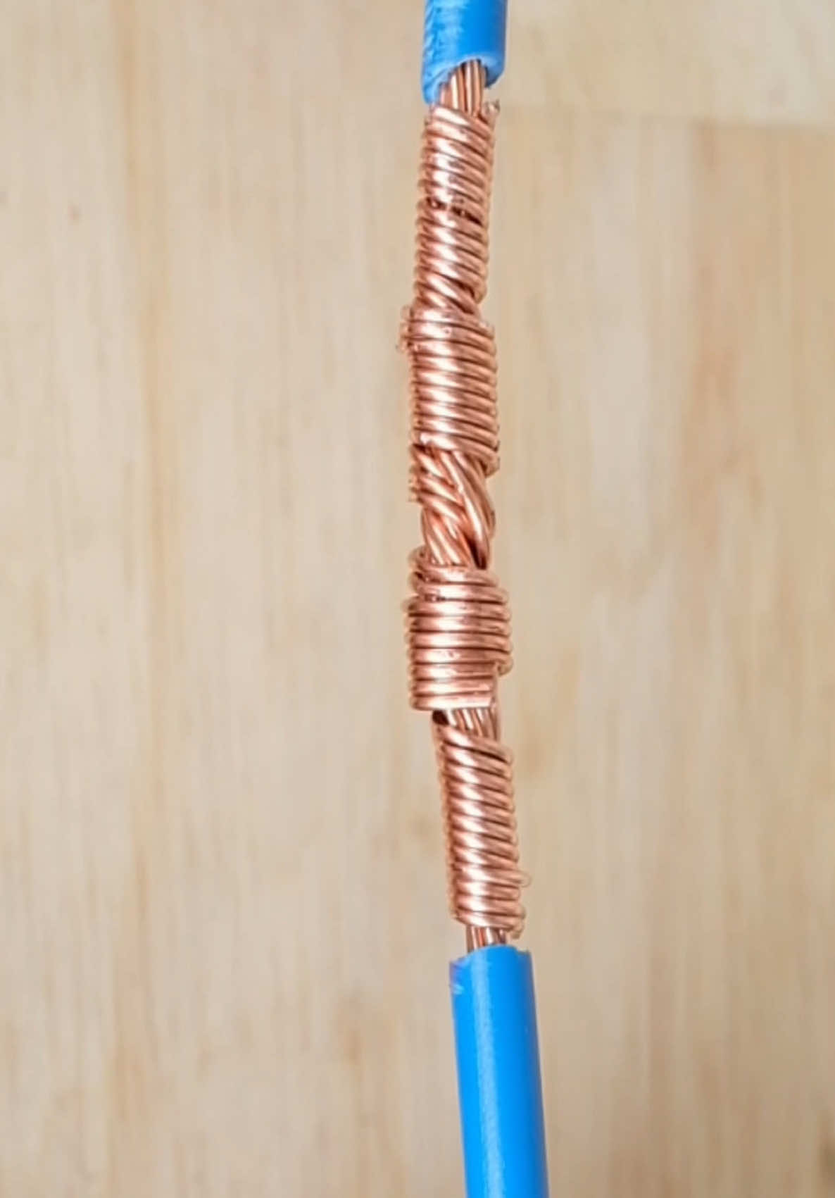 How to twist electrical wires properly #electrician #electric #DIY 