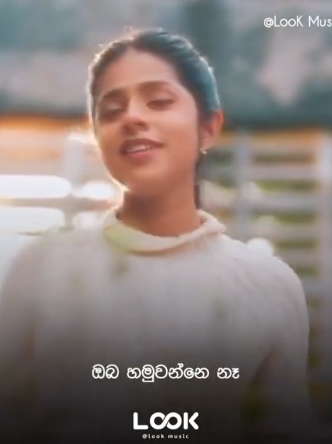 රෑ තනිවම හැඩුව තරම් ඔයා දන්නෙ නෑ.... 🤍🥀 #hithaassata #sashrikasemini #kelwiz #coversong #outnow #foryoupage #foryou #trending #viral #onmillionaudition #whatsappstatus #look_music__ 