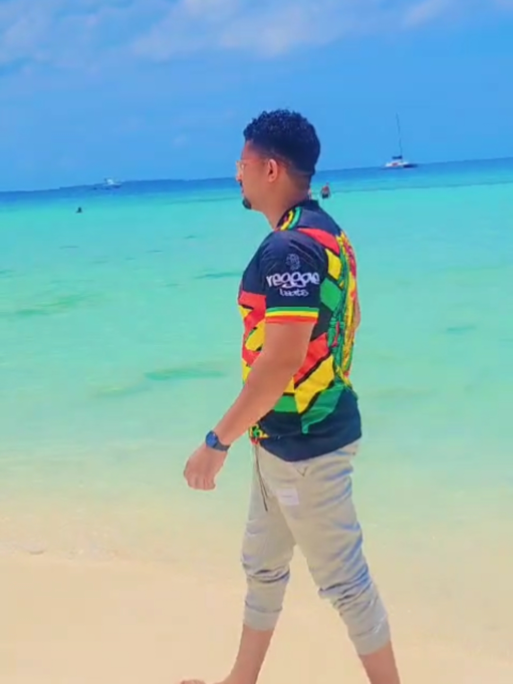 summertime vibes 💪 #fyp #viral_video #gym #GymTok #kenyantiktok🇰🇪 #zanzibar #tanzaniatiktok #mombasatiktokers #malinditiktokers #rasta #ajaxamsterdam 