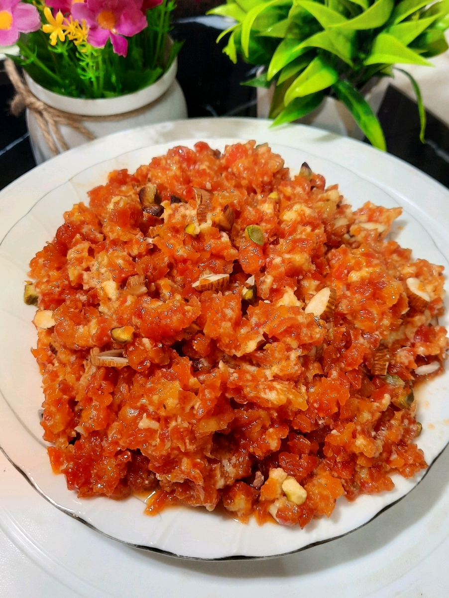 Gajar Ka Halwa Banane Ka Tarika #cookwithuzma #gajarkahalwa #carrothalwa #trendingtiktok #viraltiktok #foryou #foryoupage #Recipe #cooking 