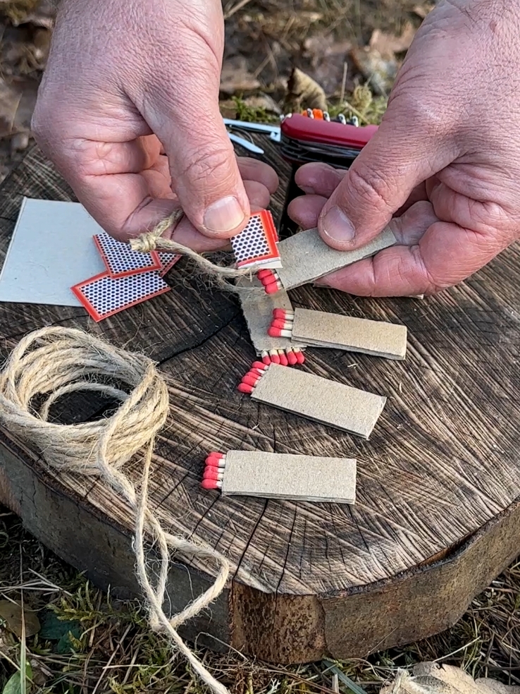 DIY Stormproof Matches for Survival in Harsh Weather. #lifehacks #bushcraft #ideas #camping #Outdoors #survival #skills #forest 