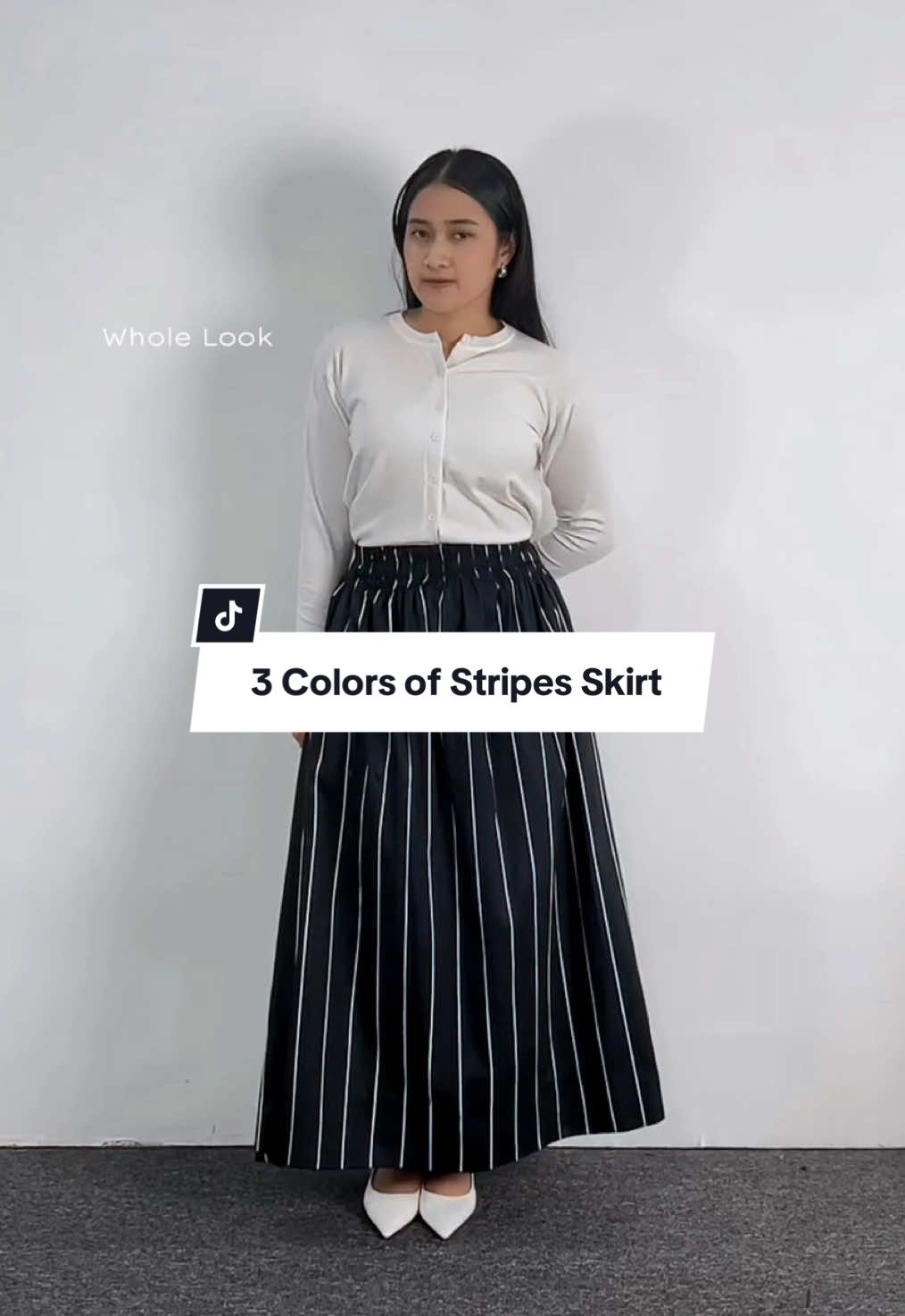 Here’s the detail of stripe skirt from Bayka! Pick your favorite one!  #stripeskirt #rokstrip #rokgaris #rokmaxi #maxiskirt #dailyfit