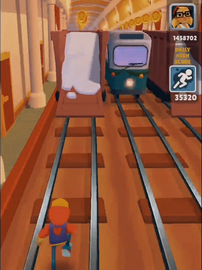 حلم جامد 😂😂😂😂😂 #قصص #subway #subwaysurfers #احمد_رافت #ضحك 