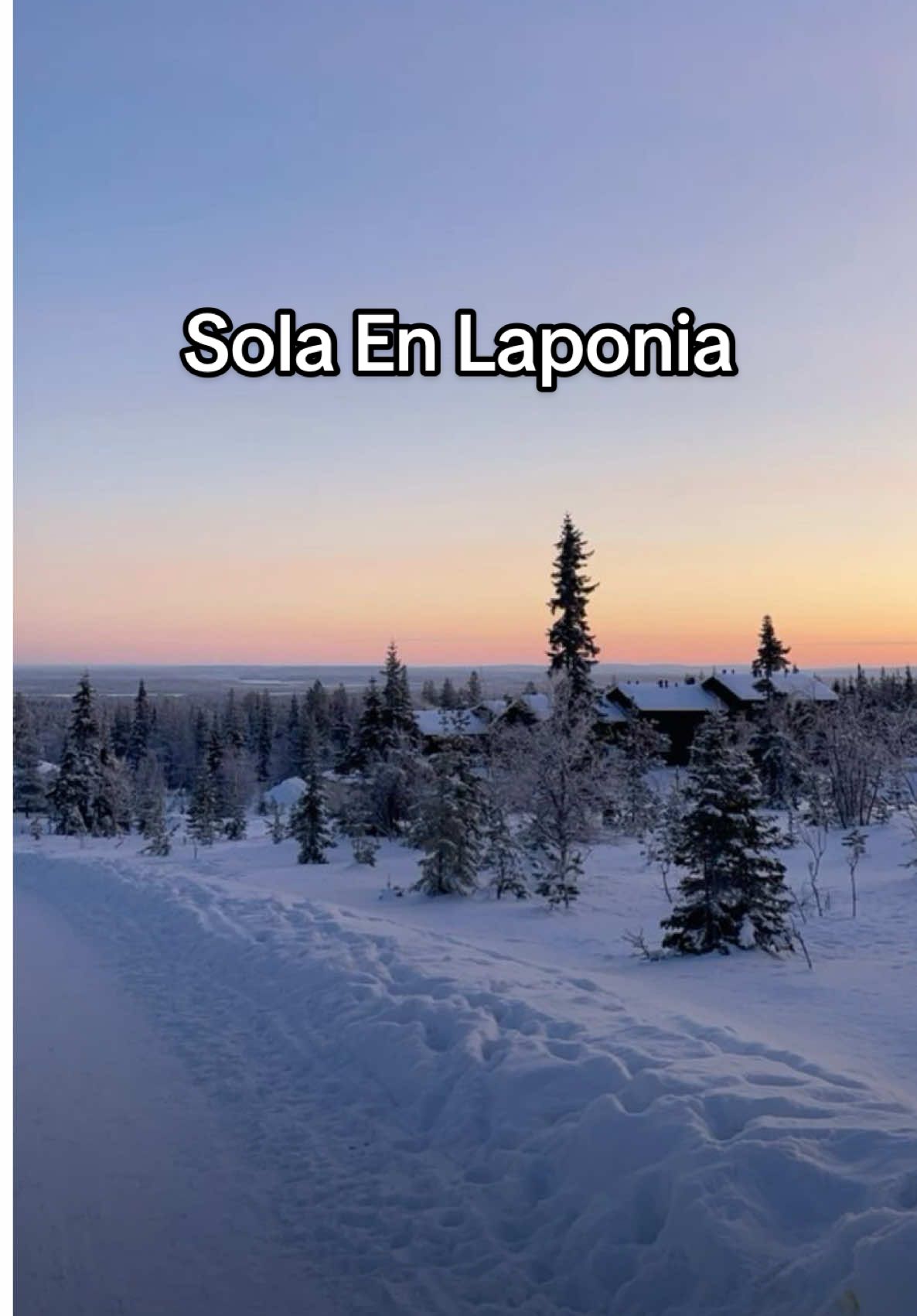 Sola en Laponia ❄️🎅🏾 #LaJequenovela 