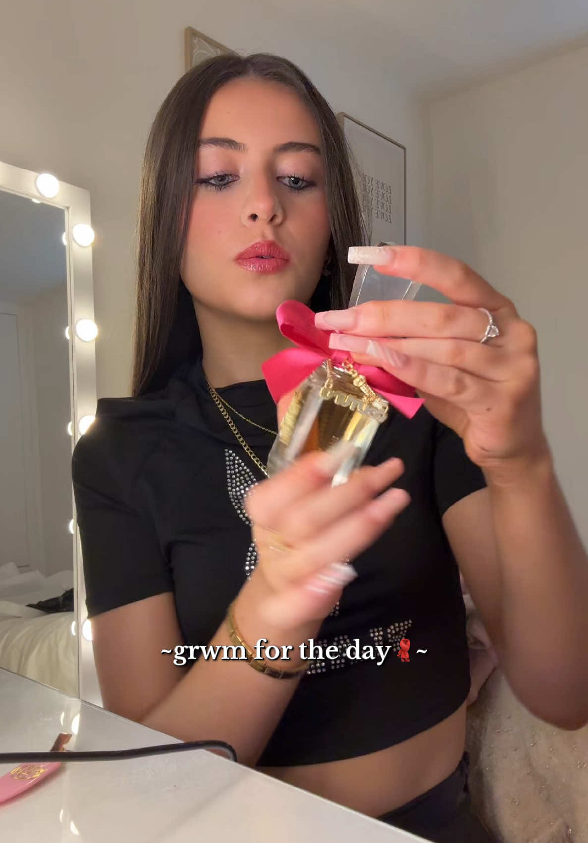 grwm for the day🤍 #fyp #foryou #foryoupage #relatable #grwm #town #shopping #christmas #blowthisupforme #trending #teamwork #famous #viral 