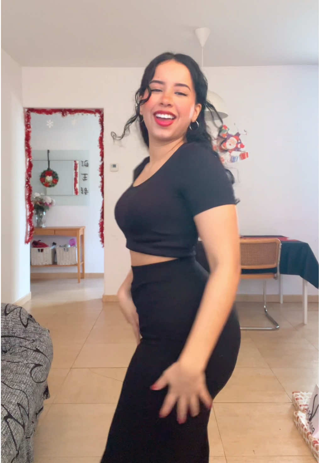 Una bachatita pre navidad 🫶🏻🤭 #fyp #bachata #bachatadance #paratiiiiiiiiiiiiiiiiiiiiiiiiiiiiiii 