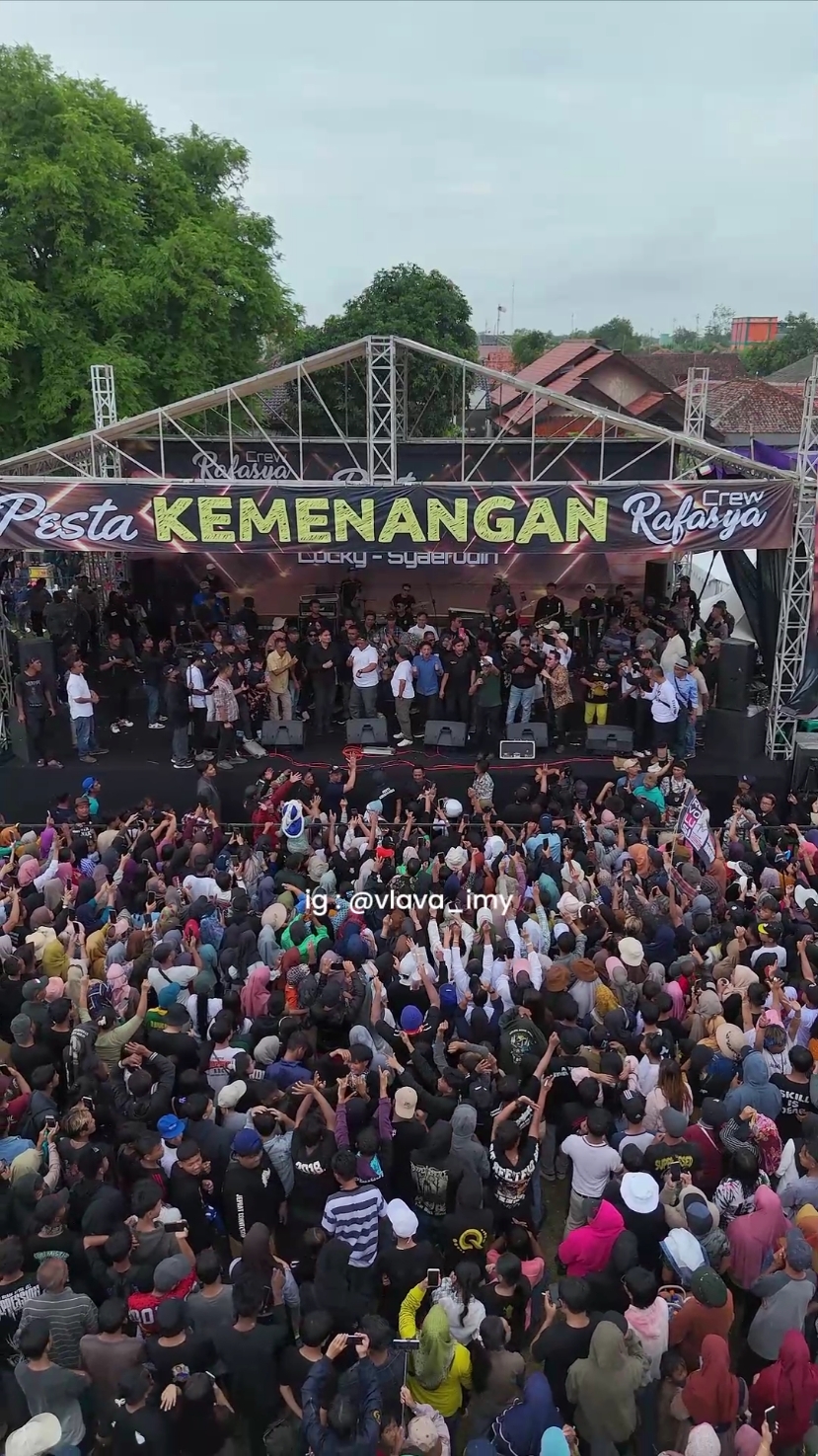 Semoga amanah, dan benar-benar mengabdi membawa masyarakat Indramayu yang lebih baik lagi 🙏☺ #luckyhakim #indramayu #bupatiindramayu 