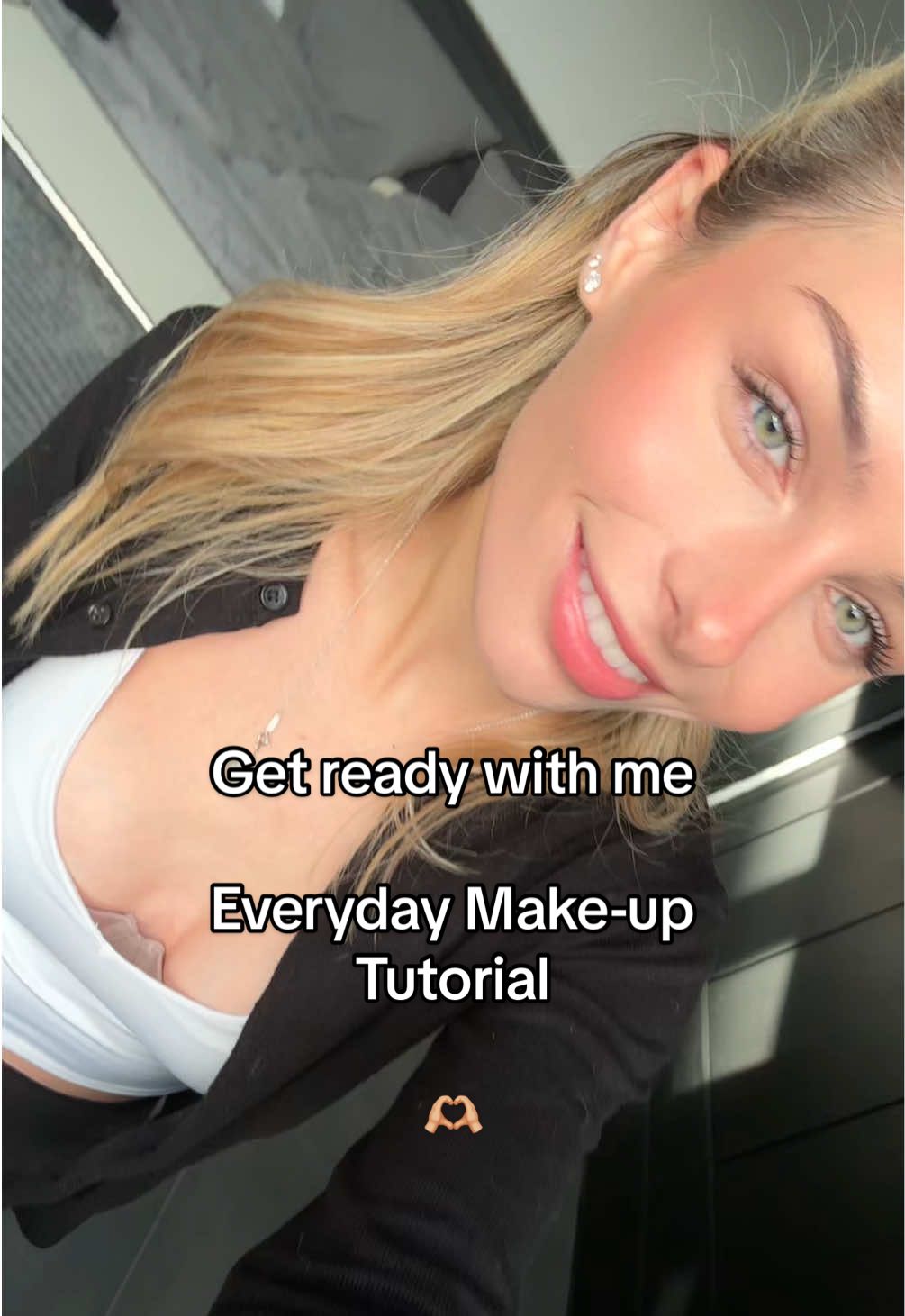 First get ready with me 😅😅🙊 #makeup #makeuptutorial #everydaymakeup #naturalmakeuptutorial #cleangirlmakeup #viral #greeneyes #haveagreatday #getreadywithme 