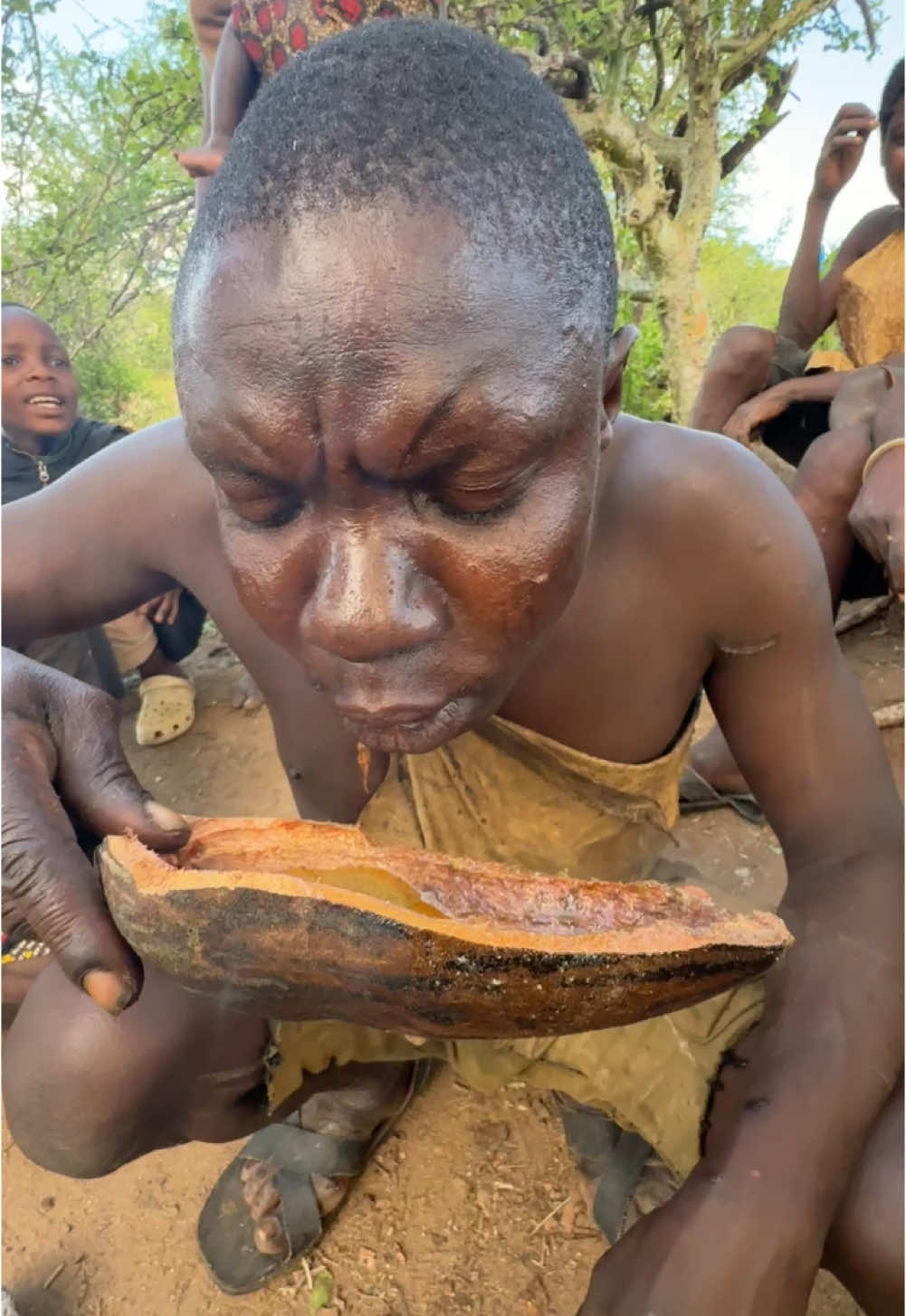 Have you tried this Baboon source 😋😮 Its So delicious #hadzabetribe #africastories #villagelife #foodtiktok #usa🇺🇸 #FoodLover 