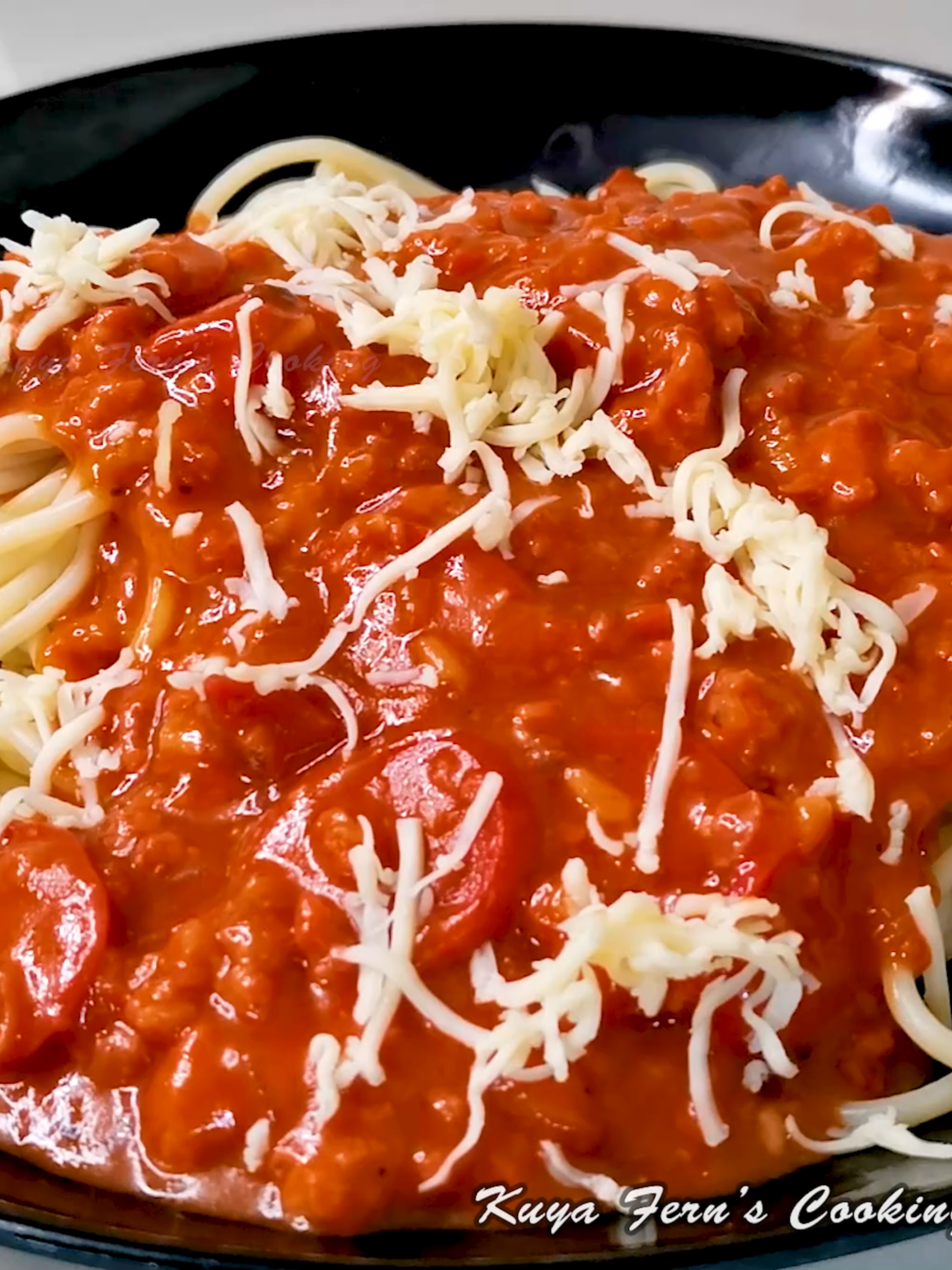 YUNG GANITONG SIMPLENG PINOY STYLE SPAGHETTI LANG, SAPAT NA!!! 😉😊😁😁 #KuyaFernsCooking #pinoystylespaghetti #spaghetti#fyp