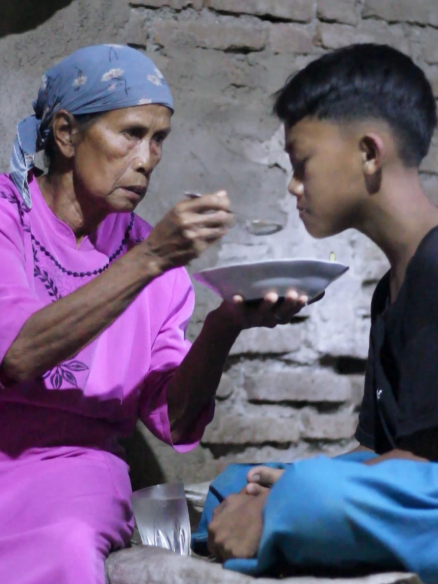 ibu rela berbohong demi anaknya puas dengan apa yang di miliki #hariibunasional #perjuanganibu #pahlawananak #fypシ