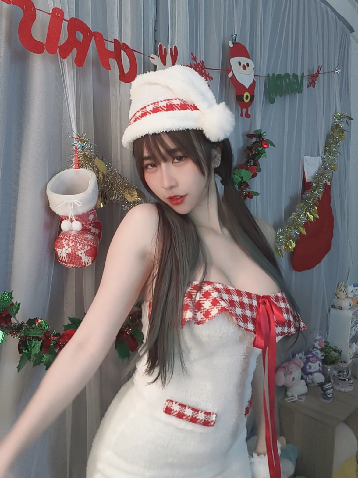 12/23 聖誕快熱>< 好久沒發會動的靜兒ww #靜兒 #直播 #twitch #tiktok #聖誕節 #聖誕 #聖誕快樂 #christmas 