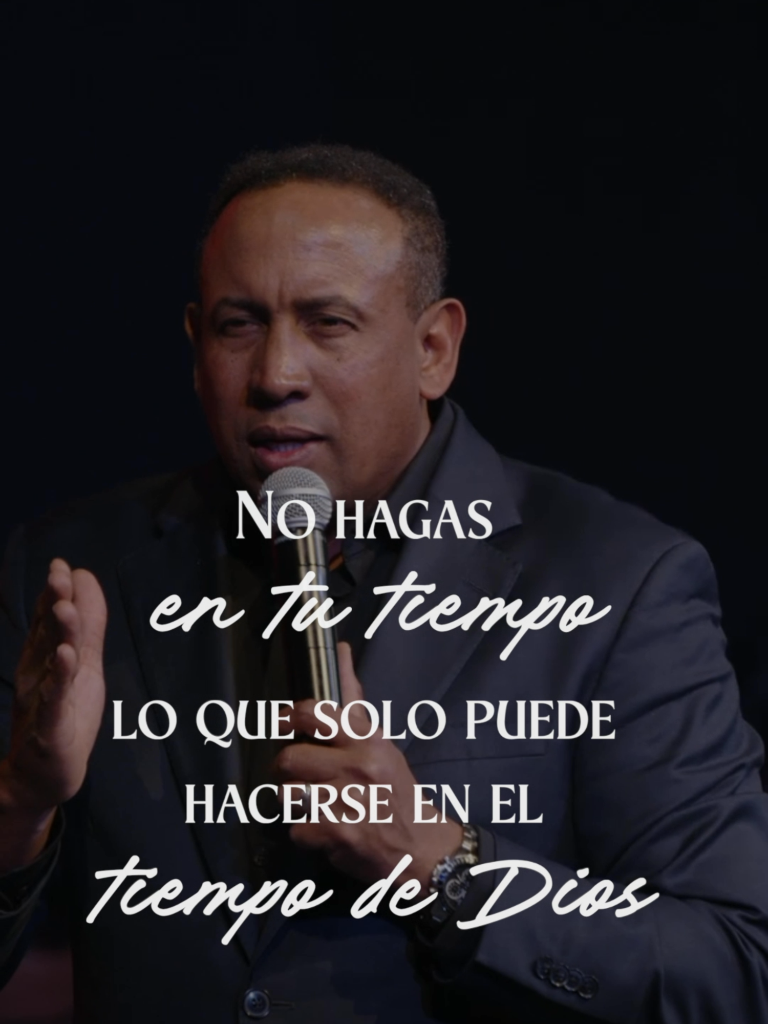 No hagas en tu tiempo lo que solo puede hacerse en el tiempo de Dios..