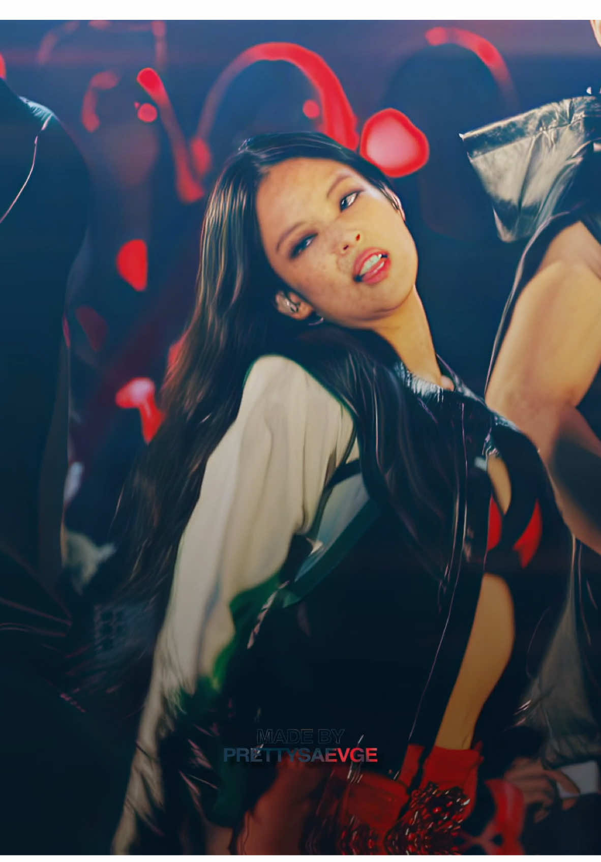 let me hop on this sticky trend #aichat #talkie #talkieai #jennie #jenniekim #blackpink #kpop #fyp 