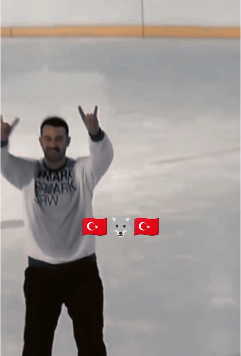 Bozkurt Fırat 🐺🇹🇷 #fıratyılmazçakıroğlu🇹🇷🐺 #ölümyılarfıratyılmaz🤘🇹🇷🐺 #fıratyılmazçakıroğlu #fıratyılmazçakıroglu🤘🤘🇹🇷 #vaktiylebirfıratvarmışvarolsun #fıratyılmazçakıroğluölümsüzdür #CapCut #öneçıkar #keşfet #siziniçin #🇹🇷 