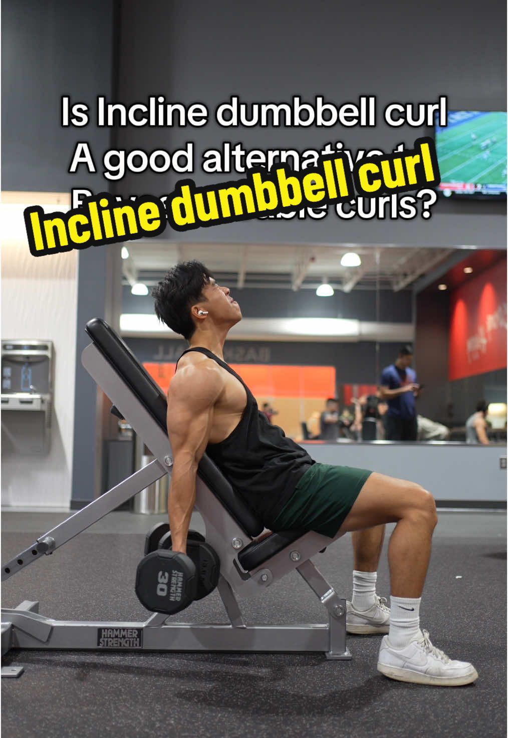 Is the incline dumbbell curl a good alternative to the bayesian cable curl? Here’s my take. #fyp #Fitness #gym #bodybuilding