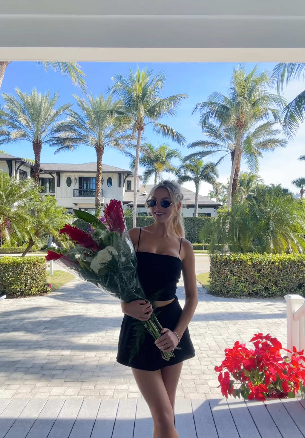 Farmers market fit 👩🏼‍🌾 #naples #farmersmarket #outfit #ootdinspo 