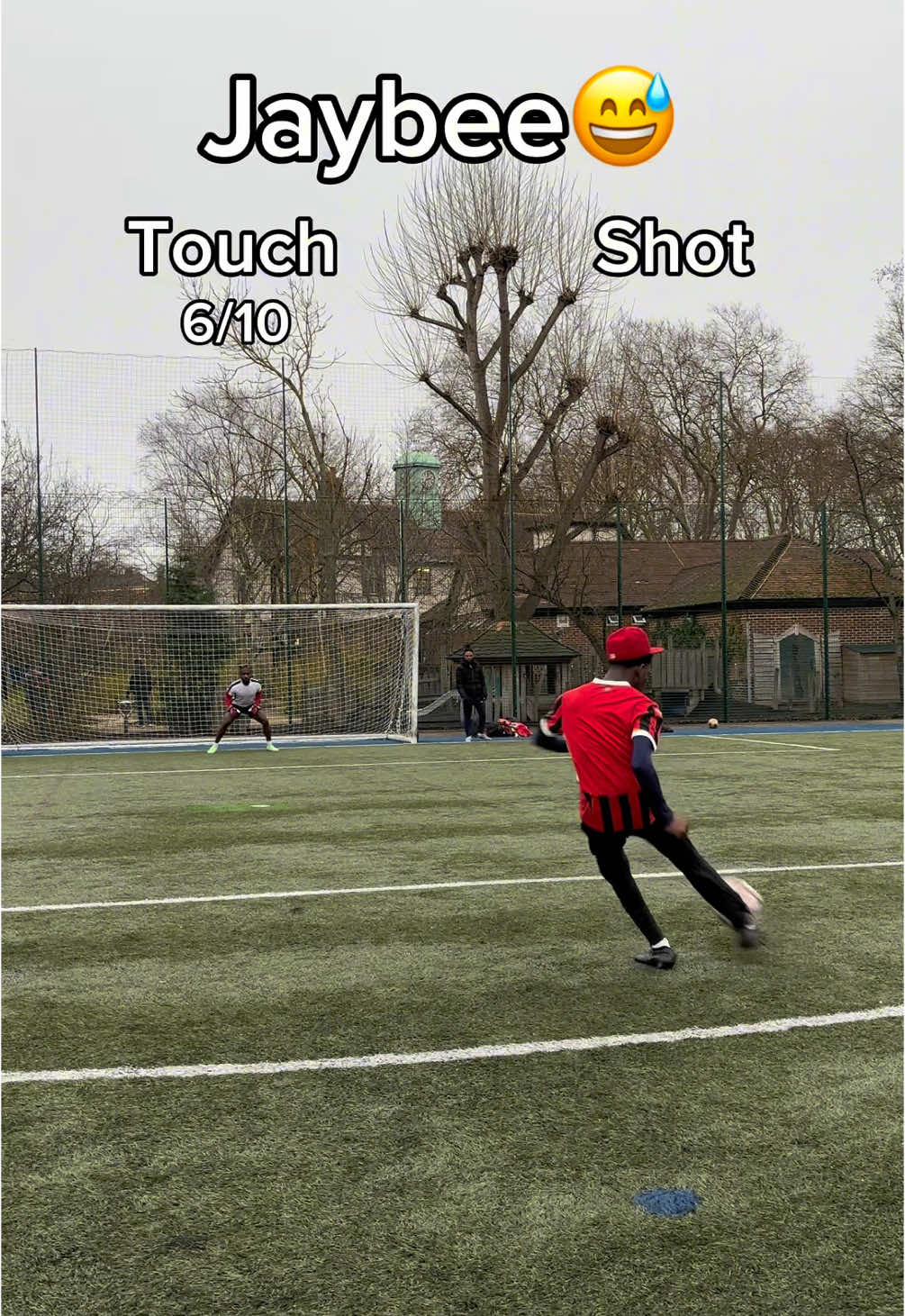 TOUCH AND SHOOT CHALLENGE🤯🤯🤯#football #footballtiktok #Soccer #soccertiktok #futbol⚽️ #footballchallenge #viral #fyp @luisgarcia @juniorpaivaa06 @Big John @REGGIE @NotAdz 