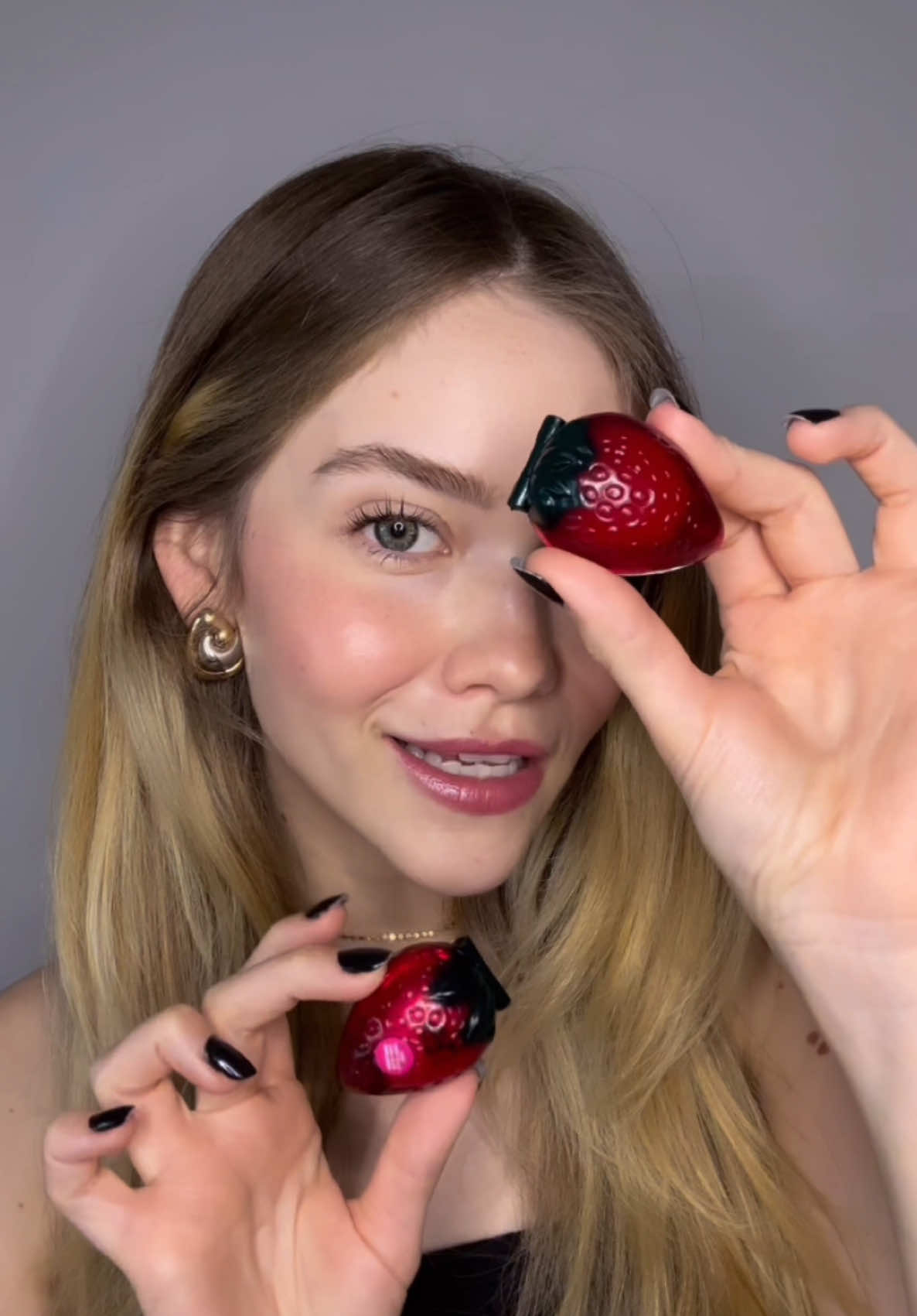 feliz demais com esse retorno 💗🍓💅💋✨❤️ @Avon Brasil #colortrendétrend #publicidade 