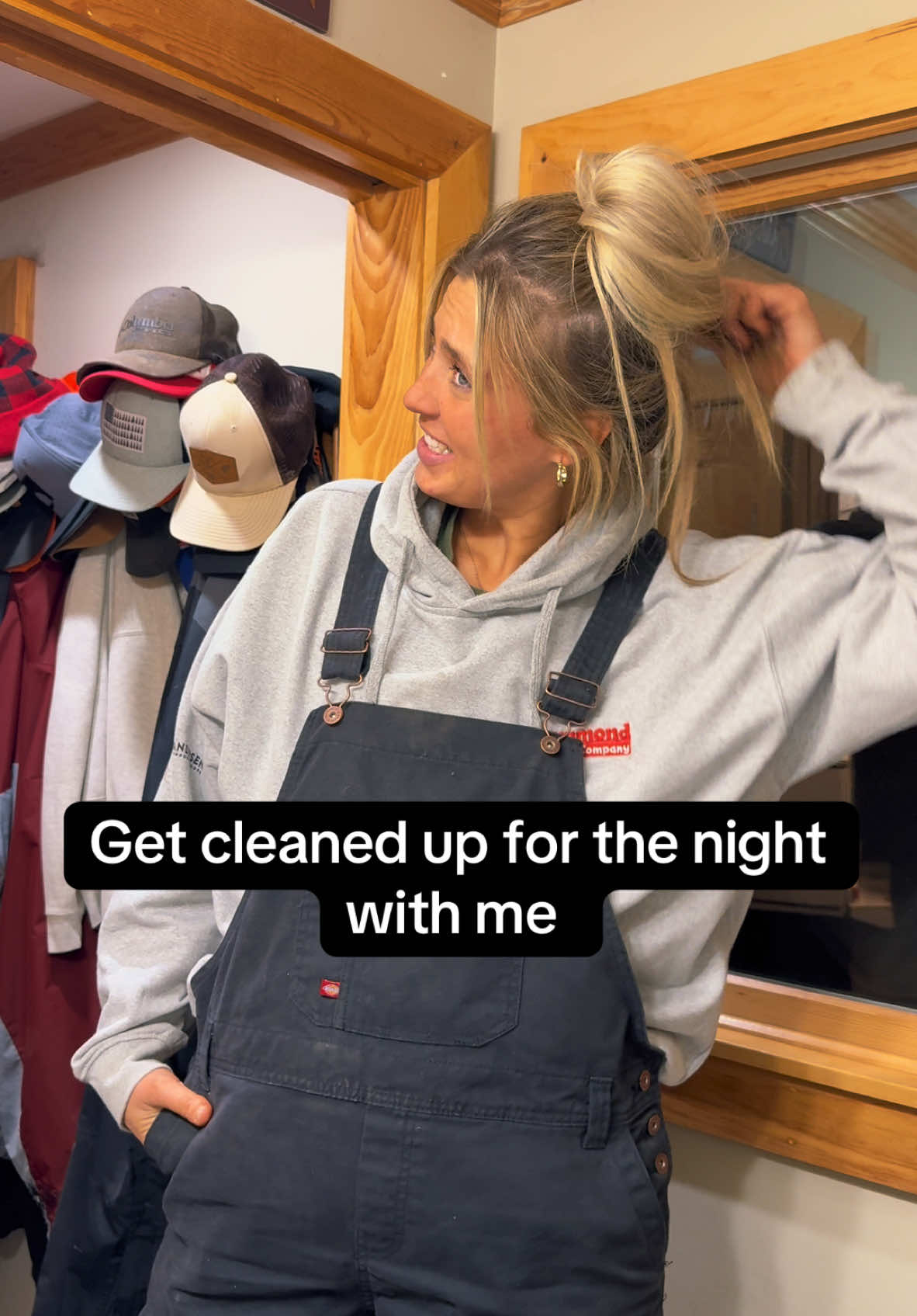 Little clean up after work 💅 #farmersdaughter #fyp #getreadywithme #maine #country #fypシ゚viral 